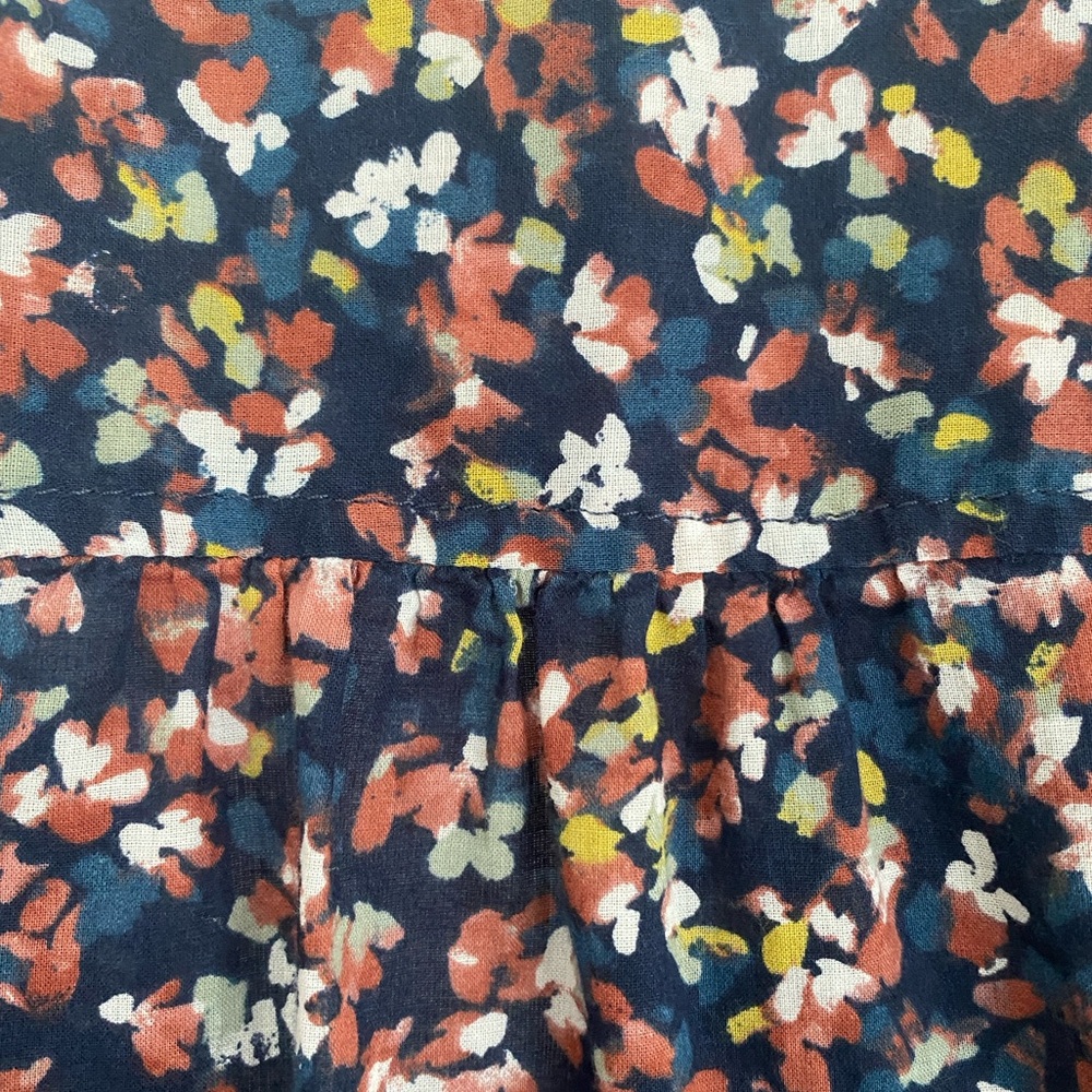 Eddie Bauer Ruffle Short-Sleeved Blouse - Picture 5 of 9